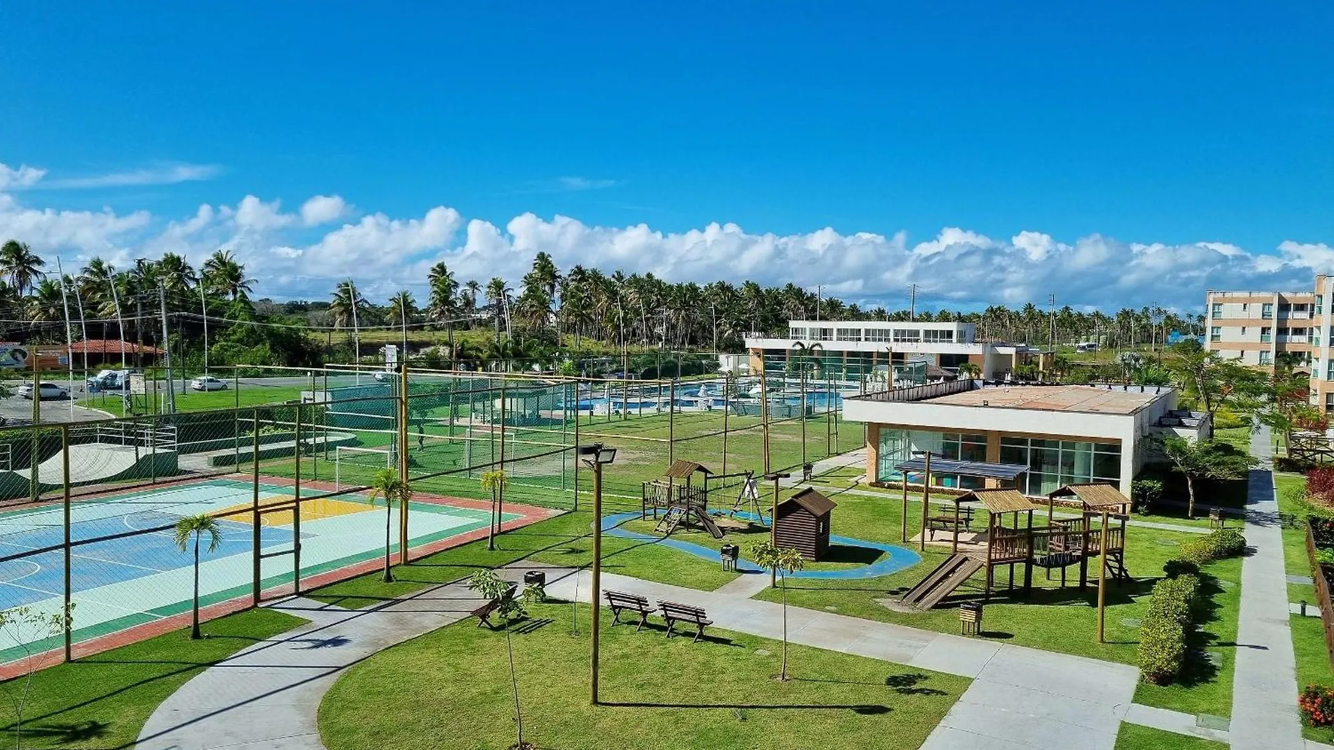 Muro Alto Condominio Clube Porto De Galinhas Por Brevelar Brasil