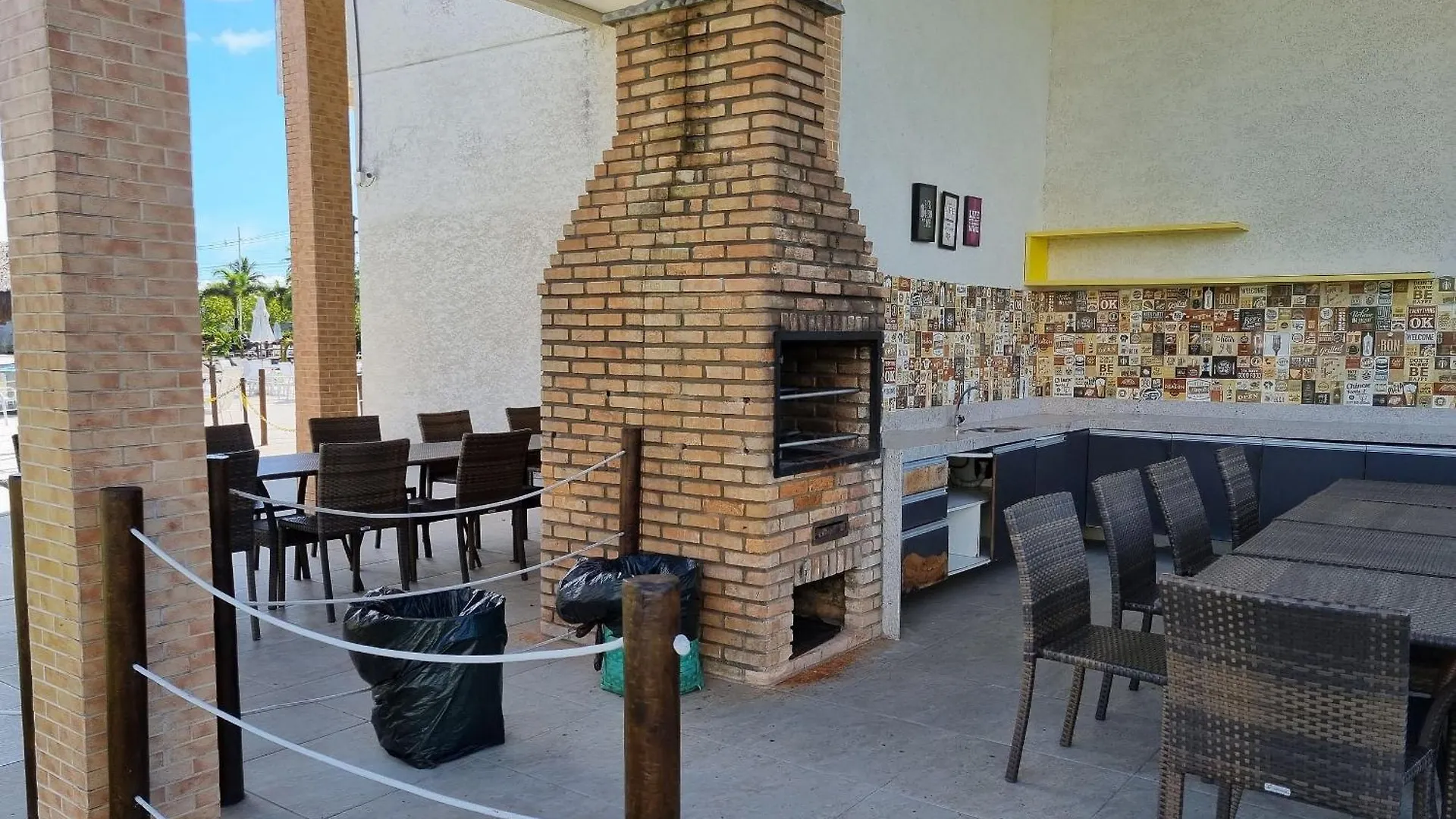 Muro Alto Condominio Clube Porto De Galinhas Por Brevelar Casa de Férias
